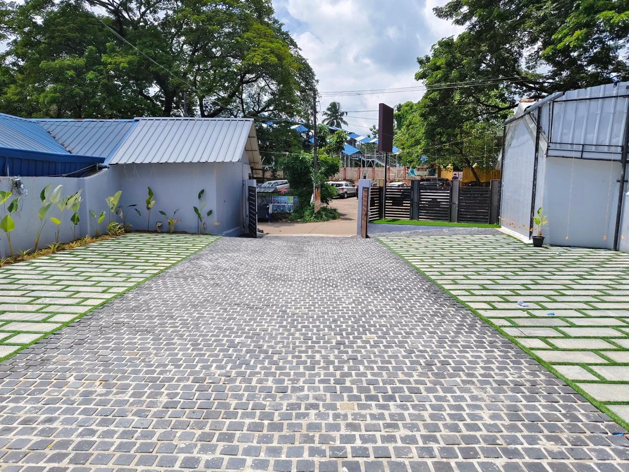Вилла Kuttiyil Residency Kottarakara Экстерьер фото